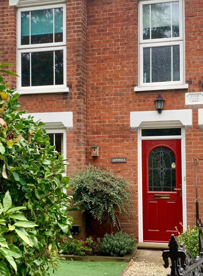 Smart & Comfortable 3-Bedroom Victorian House 스탈햄 외부 사진