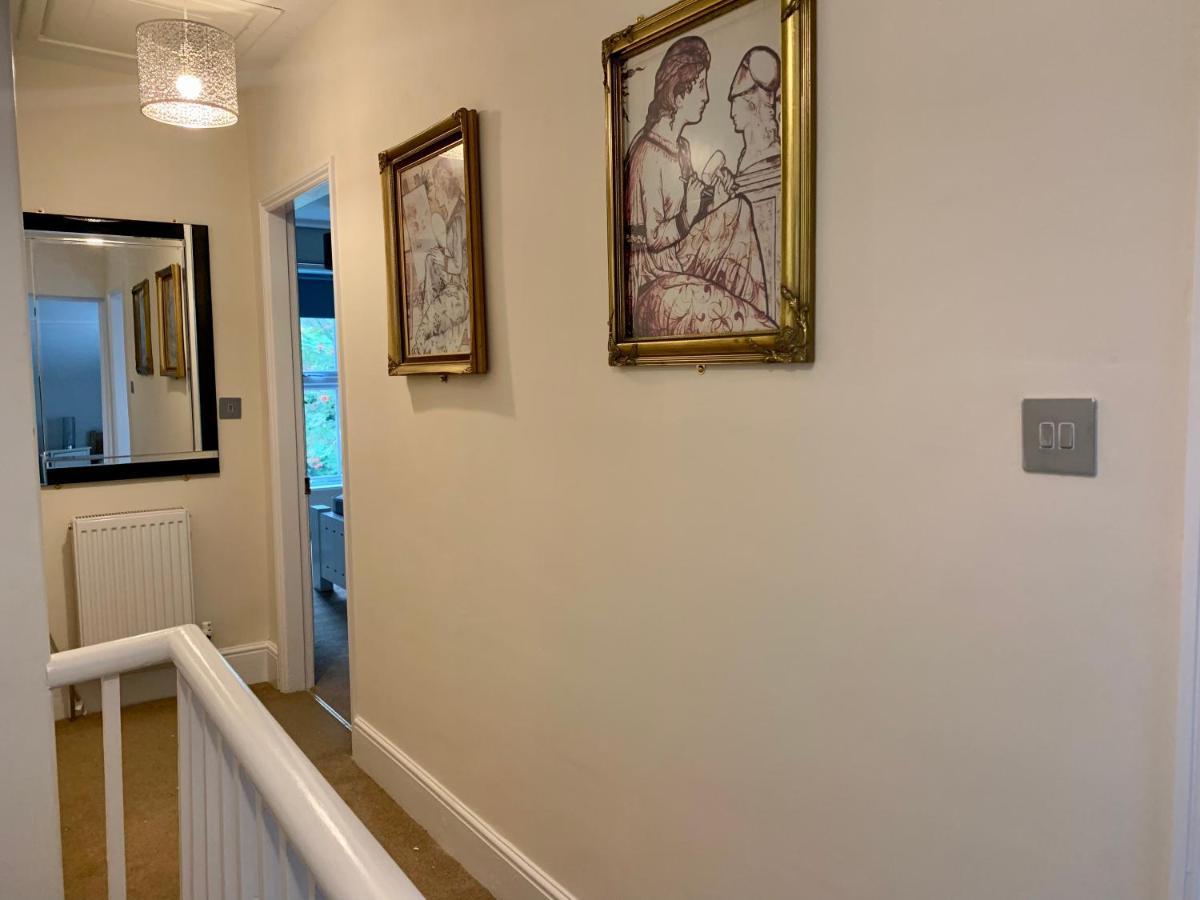 Smart & Comfortable 3-Bedroom Victorian House 스탈햄 외부 사진